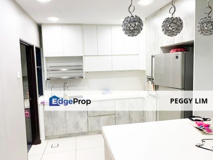 Zefer Hill Residence Unit House Available for Rent, Selangor, Puchong