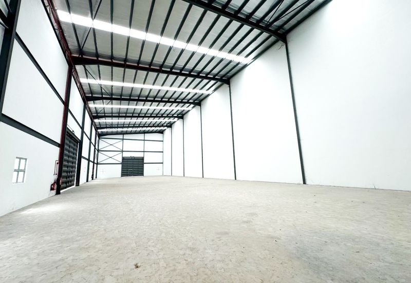 Freehold Warehouse Available for Rent in Meru, Klang