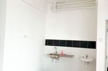 Adjoining Shoplot for Lease @ Semenyih Vista Valley, Selangor