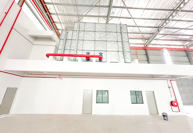 Simpang Pulau Carey, Telok Panglima Garang, Selangor Brand New Factory for Rent, Many Lots Available.