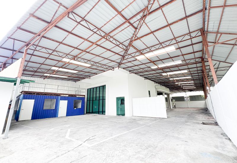 3-Storey Corner Semi-D Factory @ Bukit Jelutong, Selangor
