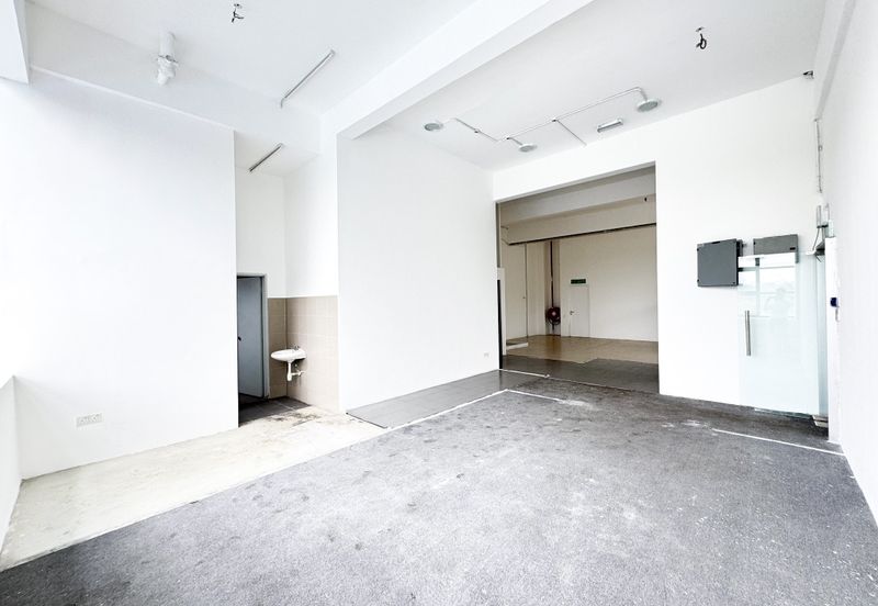 3-Storey Corner Semi-D Factory @ Bukit Jelutong, Selangor