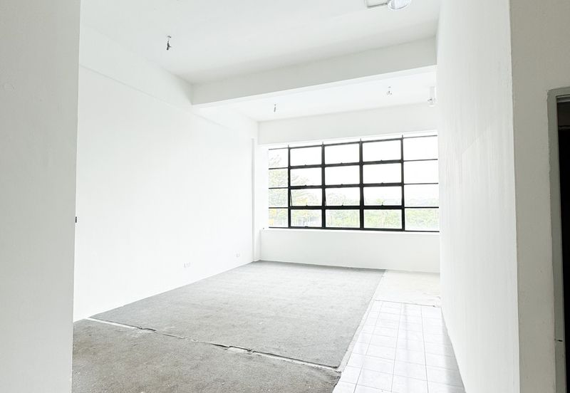 3-Storey Corner Semi-D Factory @ Bukit Jelutong, Selangor