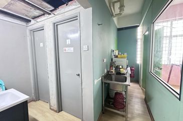 4 Storey Shop Office @ Platinum Walk Setapak, KL for Sale/Rent