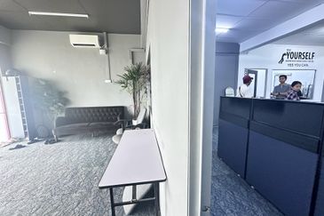 4 Storey Shop Office @ Platinum Walk Setapak, KL for Sale/Rent