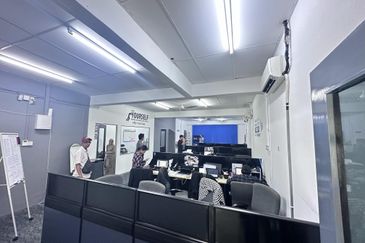 4 Storey Shop Office @ Platinum Walk Setapak, KL for Sale/Rent