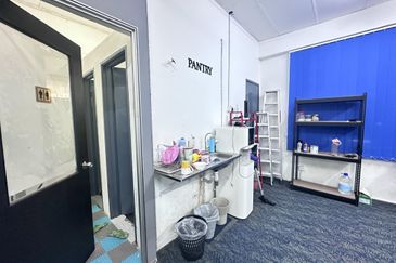 4 Storey Shop Office @ Platinum Walk Setapak, KL for Sale/Rent