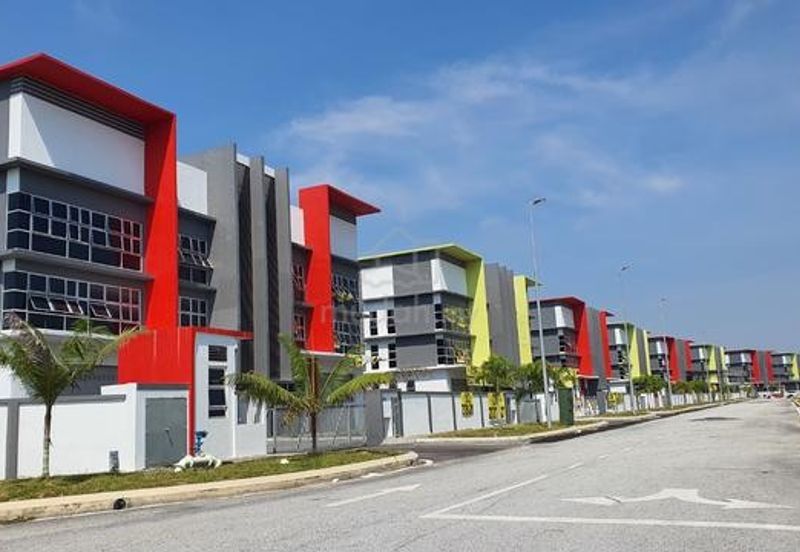 3-Storey Office Block Adjoining 1-Storey Detached Factory for Rent @ Seksyen U5, Shah Alam