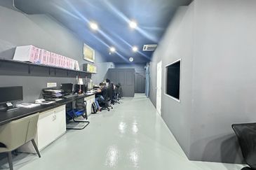 4-Storey Shop Office for Sale/Rent @ Platinum Walk Setapak, KL