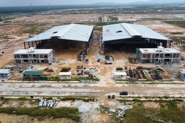 2-Adjoining Industrial Lots for Sale - Pelabuhan Klang, Selangor