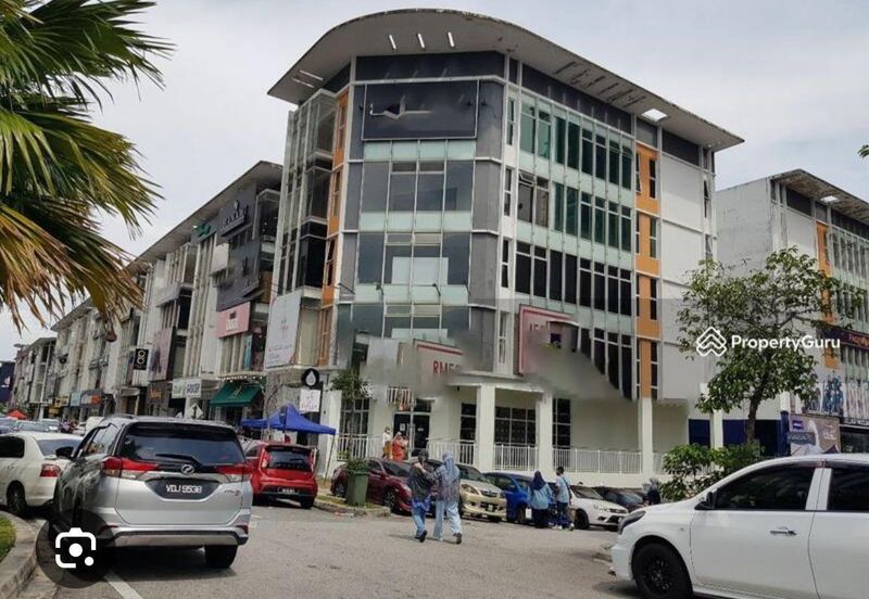 5 1/2-Storey Corner Building for Rent @ Bangi Central, Bandar Baru Bangi