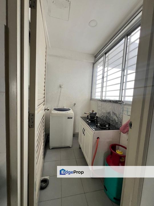 Setiawalk Apartment @ Pusat Bandar Puchong, Selangor For Sale , Selangor, Puchong