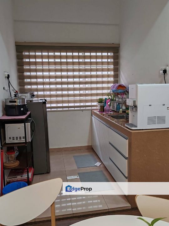 Fully Renovated Office @ Bayu Tinggi, Klang For Rent , Selangor, Klang