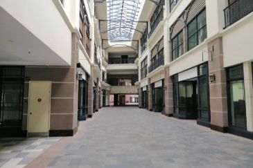 Shaftsbury Putrajaya Mall