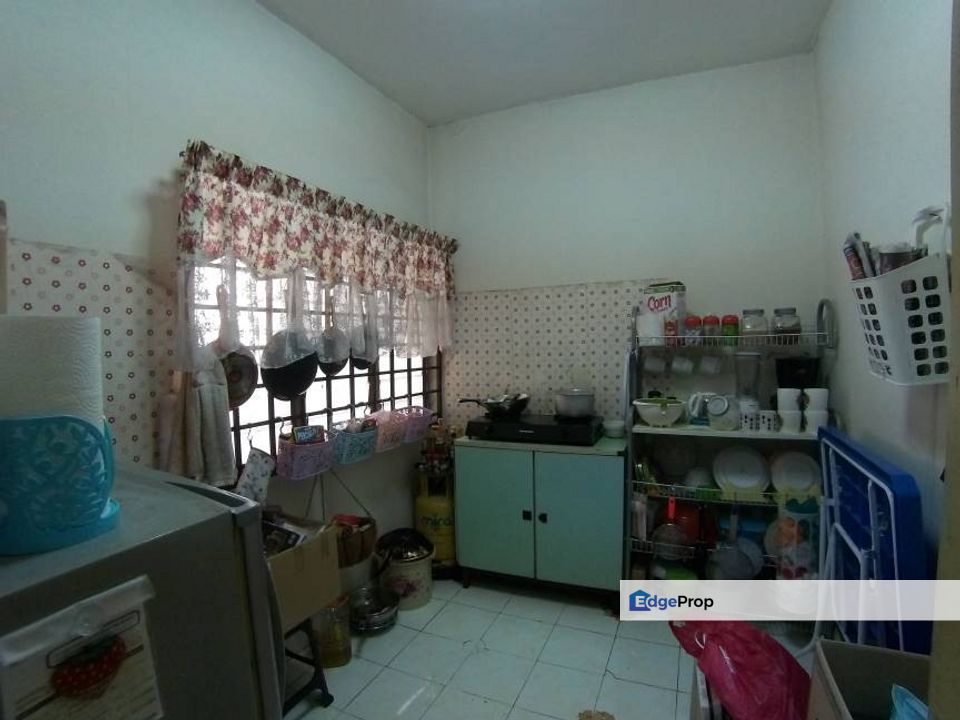 Unit Tingkat 1 Apartment Nilai Perdana, Nilai, Negeri Sembilan, Nilai