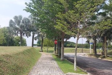 Perdana Hills ( Presint 11 )