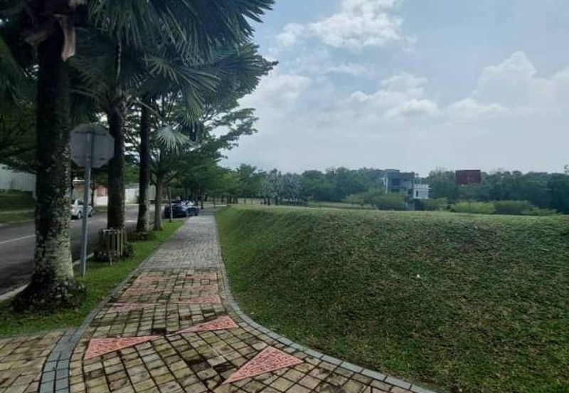 Perdana Hills ( Presint 11 )