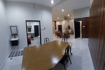 Persiaran Mahkota Cheras 1 