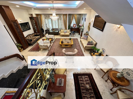 Renovated & Extended 2-Storey Semi-Detached House SS4, Kelana Jaya, Selangor, Petaling Jaya