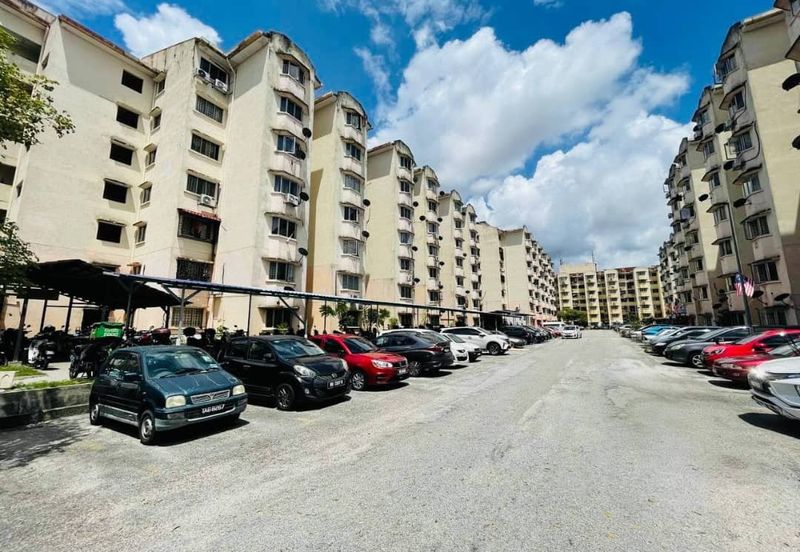 Pangsapuri Subang Suria