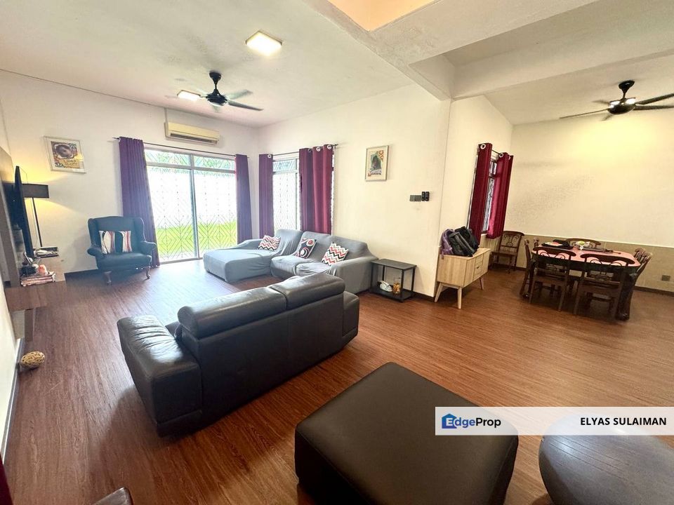 Wangsa Ukay, Ampang | EndLot 2 Storey Terrace 5 Bedrooms | Freehold, Spacious porch & backyard, Selangor, Ampang