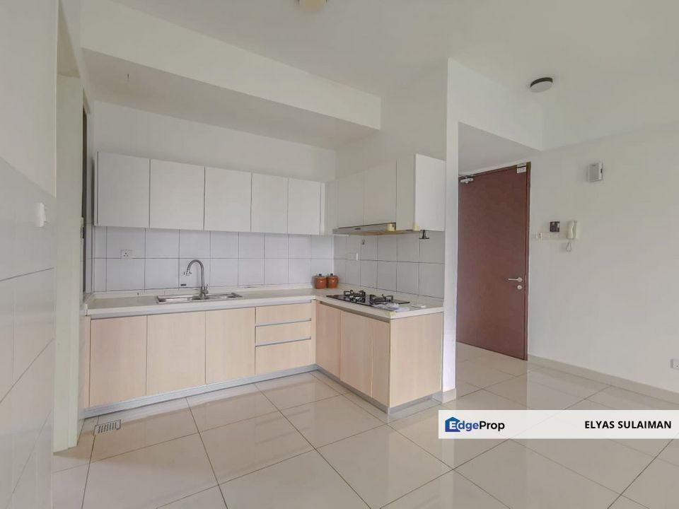 Lake Point Residence, Cyberjaya | 1,119 sqft 2+1 Bedrooms 2 bathrooms | High floor, Selangor, Cyberjaya