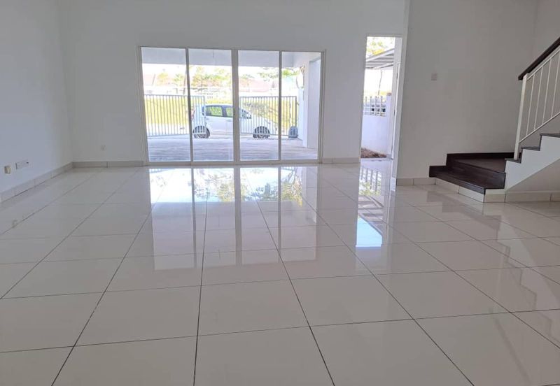 NILAI IMPIAN (LAMAN AZALEA)