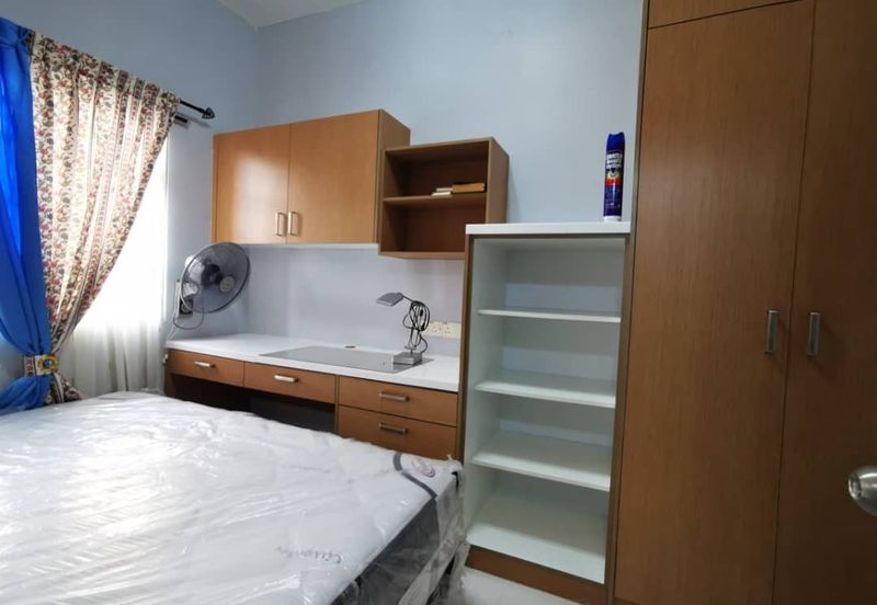 Saujana Aster, Precinct 11