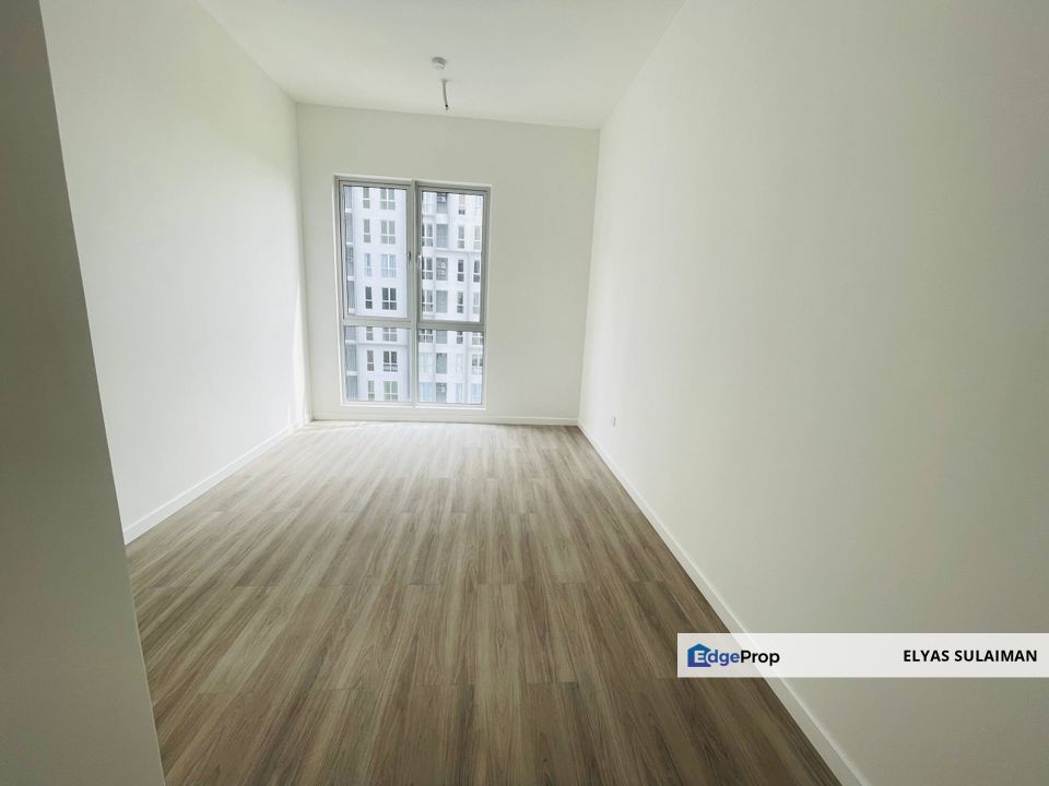 Lakefront Residence, Cyberjaya | New Tower 6, 3 Bedrooms | Partly Furnished, Selangor, Cyberjaya
