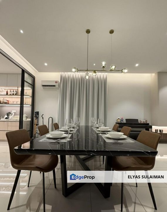 Sejati Lakeside, Cyberjaya | End Lot 2 Storey Superlink | Fully Renovated, Minimalist Design, Selangor, Cyberjaya