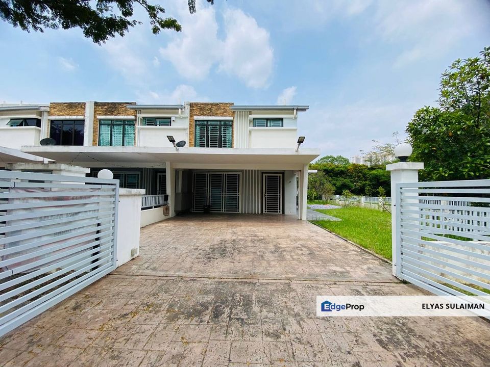 Ceria Residence, Cyberjaya | Corner Lot Link House | Fully Renovated, Fully Furnished, Extra Land, Selangor, Cyberjaya