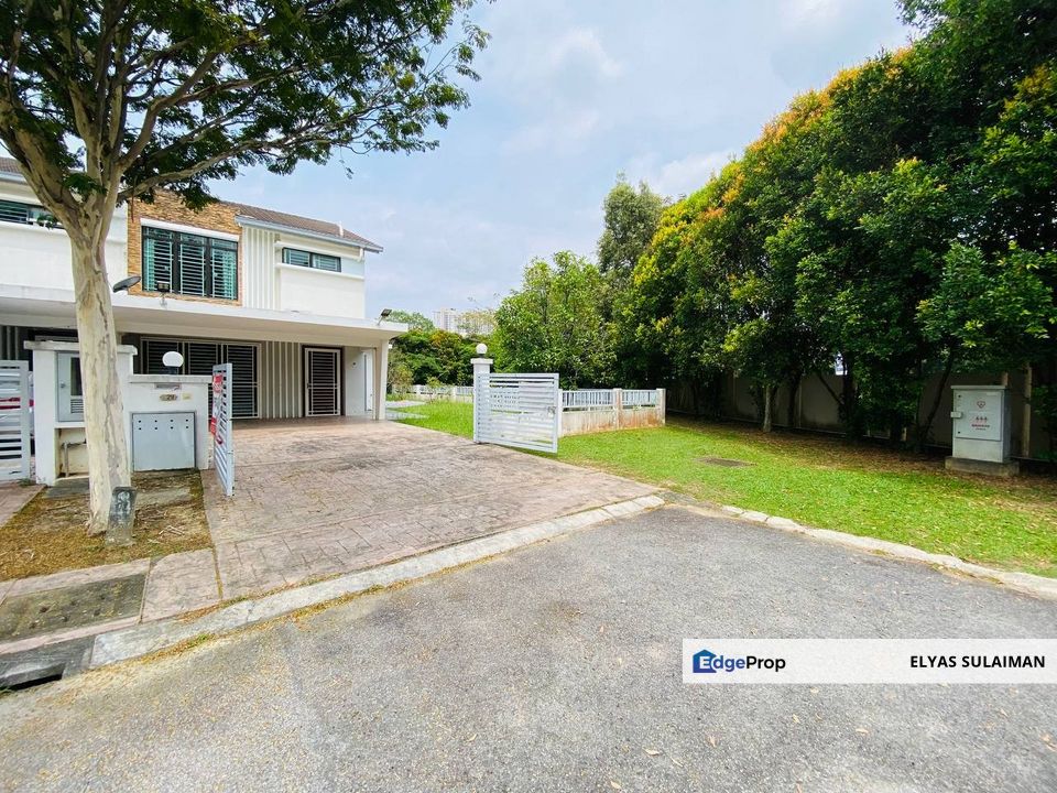 Ceria Residence, Cyberjaya | Corner Lot Link House | Fully Renovated, Fully Furnished, Extra Land, Selangor, Cyberjaya