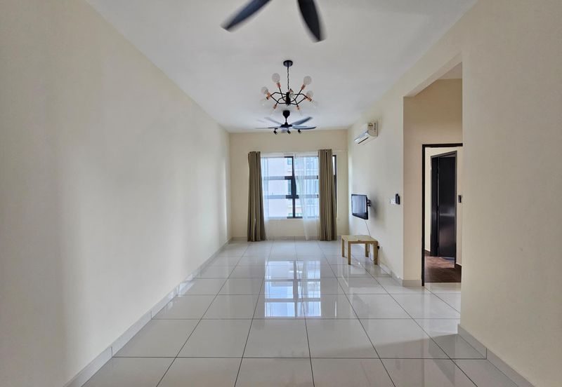 Aura Residence @ Precint 8