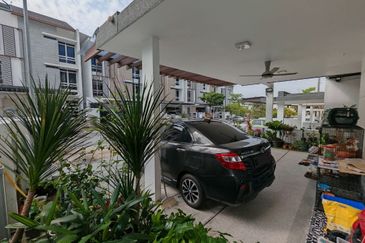 Duta Villa, Presint 14