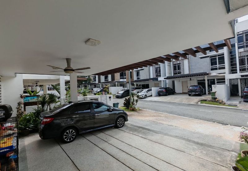 Duta Villa, Presint 14