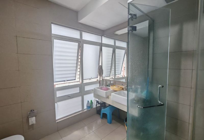 Duta Villa, Presint 14