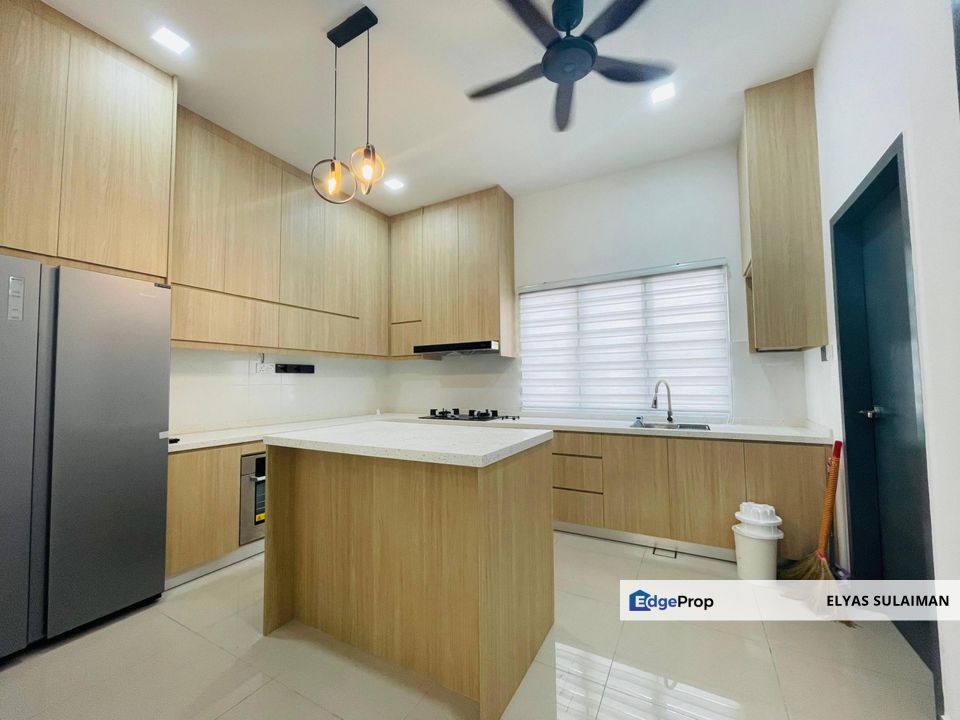 Myra Saujana @ Dengkil | 2 Storey Superlink (Phase 3) Partly Furnished, Selangor, Kajang