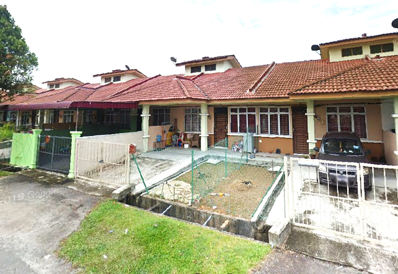 Taman Tiara Perdana at Simpang Renggam Johor 