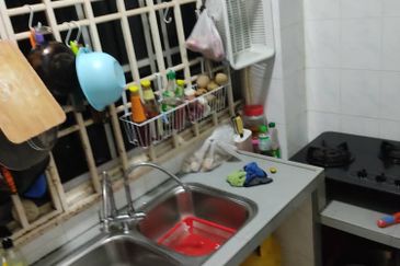 Ria 1 Apartment, Taman Megah Ria