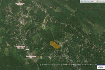 Dusun durian 4.1ekar plus rezab sungai 1 ekar Sedim , Kulim ,  Kedah
