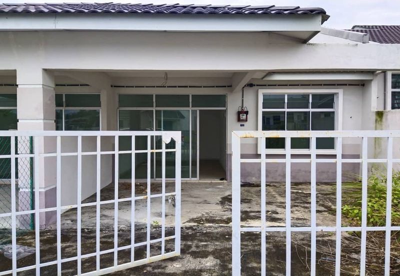 Single storey Taman Seruling Jaya , Masjid Tanah , Melaka