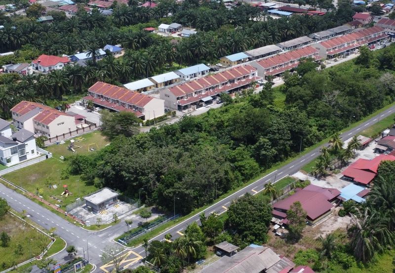 Tanah 5 ekar tepi jalan besar Sijangkang , Telok Panglima Garang