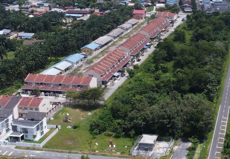 Tanah 5 ekar tepi jalan besar Sijangkang , Telok Panglima Garang