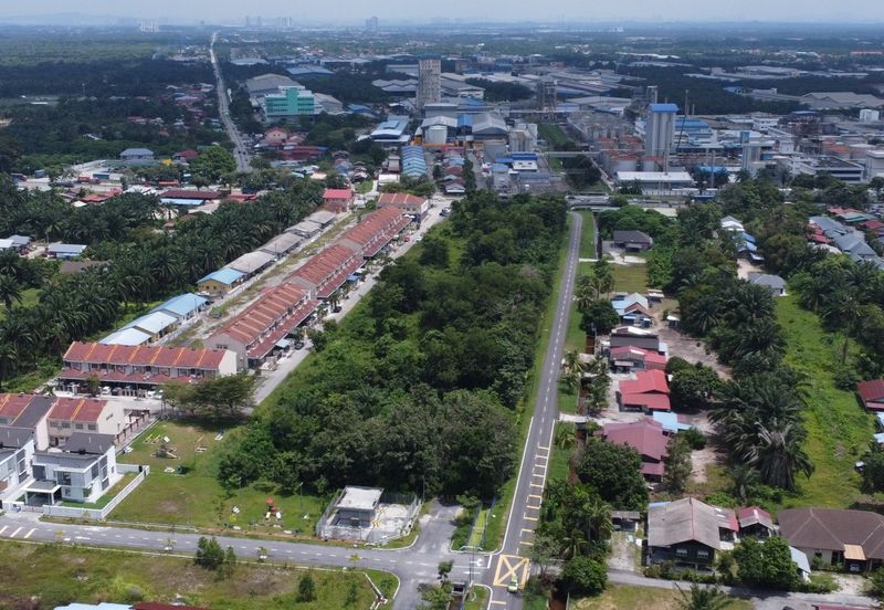 Tanah 5 ekar tepi jalan besar Sijangkang , Telok Panglima Garang