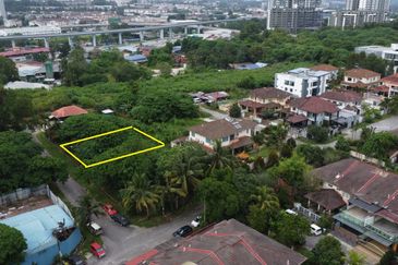 WOW Bungalow Lot Freehold 7,123sqft , Taman Desa Baru Cheras