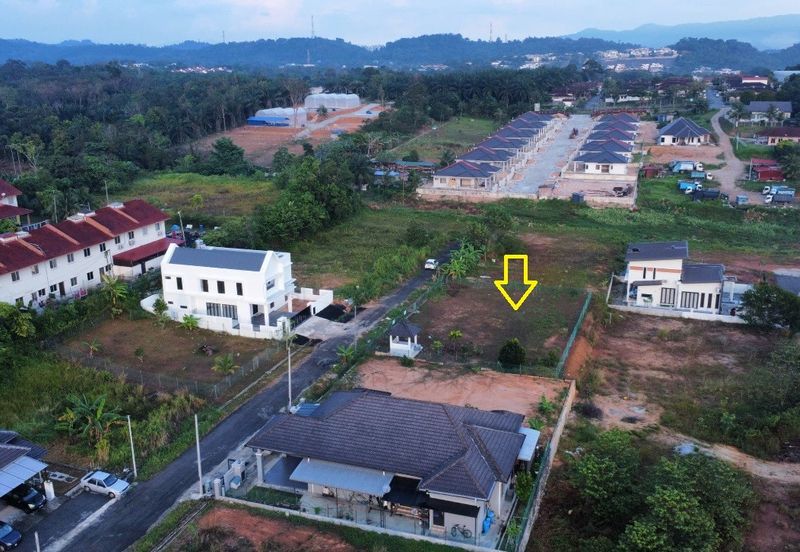 SALAK TINGGI , SEPANG KLIA , LOT BANGLO FREEHOLD FOR SALE