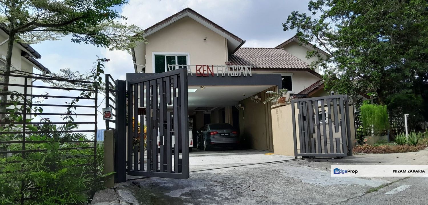 4 stry Bungalow fully reno 9R9B Teratai Villa , Kayangan Height , Shah Alam, Selangor, Shah Alam