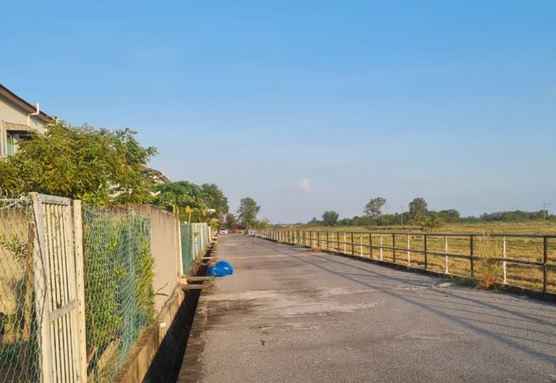 ANAK BUKIT AOR SETAR TANAH 5.4 EKAR FREEHOLD UNTUK DI JUAL