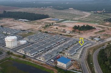 TAMAN REDANI FASA 1 (B)