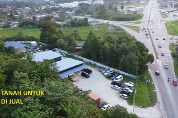 DENGKIL KAJANG 0.9 ACRE LAND PREMIUM LAND AND COMMERCIAL ZONE FOR SALE